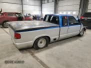 ✅ 1998 Chevrolet S-10 LS • VIN: 1GCCS1947W8192787 • Lot: 85696744. Wystawiony na Copart z przebiegiem Nie podano. Bezpłatny archiwum sprzedaży aukcyjnych z USA i szczegółowy raport historii pojazdu na DreamBid. Zdjęcie 3.