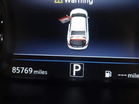 ✅ 2016 Nissan Maxima Platinum • VIN: 1N4AA6AP6GC449388 • Lot: 42489210. Listed on IAAI with 85,769 mi. Free auction sales archive from the USA and detailed vehicle history report at DreamBid. Image 16.