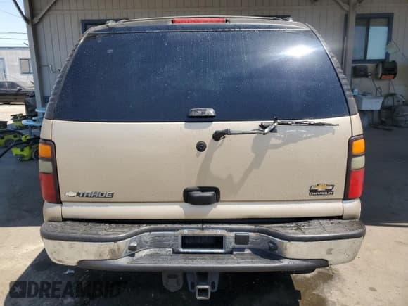 ✅ 2006 Chevrolet Tahoe LS • VIN: 1GNEC13V26J145044 • Lot: 70012695. Listed on Copart with 219,998 mi. Free auction sales archive from the USA and detailed vehicle history report at DreamBid. Image 6.