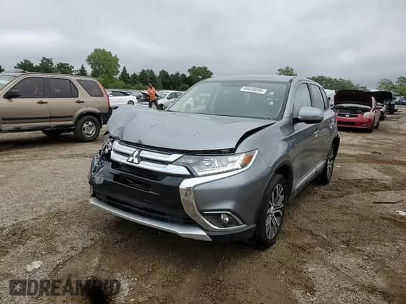 2017 Mitsubishi Outlander SE с VIN JA4AD3A31HZ055951, выставлен на аукционе Copart как лот 69435095 с пробегом 107 503 миль миль и Списание • Salvage title. История ставок и продаж доступна на DreamBid. Изображение 13.