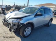 ✅ 2013 Toyota RAV4 LE • VIN: JTMBFREV4D5001709 • Lot: 43717310. Wystawiony na IAAI z przebiegiem 157 026 mil. Bezpłatny archiwum sprzedaży aukcyjnych z USA i szczegółowy raport historii pojazdu na DreamBid. Zdjęcie 2.