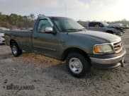 ✅ 2002 Ford F-150 XL • VIN: 2FTRF172X2CA47857 • Lot: 42640365. Wystawiony na Copart z przebiegiem 98 526 mil. Bezpłatny archiwum sprzedaży aukcyjnych z USA i szczegółowy raport historii pojazdu na DreamBid. Zdjęcie 4.