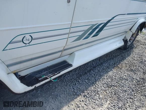 ✅ 1995 Chevrolet Chevy Van • VIN: 1GBEG25K7SF203432 • Лот: 42570526. Опубликован ранее на IAAI с пробегом 145 877 миль. Бесплатный доступ к архиву аукционных продаж из США и подробный отчёт об истории автомобиля на DreamBid. Изображение 6.