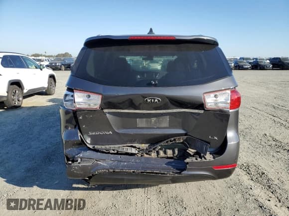 ✅ 2018 Kia Sedona LX • VIN: KNDMB5C15J6399922 • Лот: 84994605. Опубликован ранее на Copart с пробегом 71 080 миль. Бесплатный доступ к архиву аукционных продаж из США и подробный отчёт об истории автомобиля на DreamBid. Изображение 6.