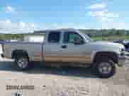 2002 Chevrolet Silverado 2500HD LS с VIN 1GCHK29U82E137708, выставлен на аукционе IAAI как лот 43339910 с пробегом 261 256 миль миль и . История ставок и продаж доступна на DreamBid. Изображение 14.