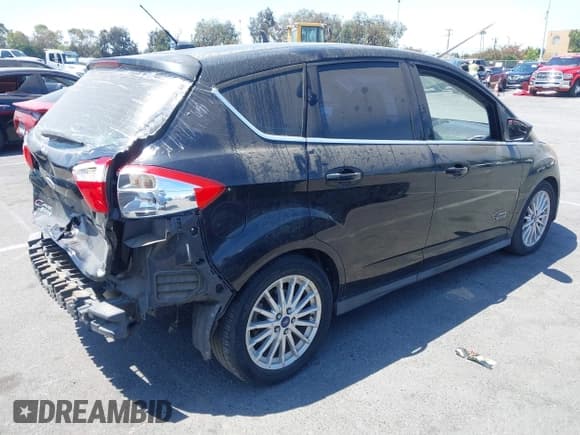 ✅ 2013 Ford C-Max SEL • VIN: 1FADP5CU8DL523706 • Lot: 42866829. Listed on IAAI with 183,582 mi. Free auction sales archive from the USA and detailed vehicle history report at DreamBid. Image 4.