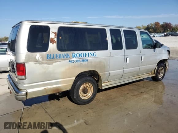 ✅ 1998 Ford Econoline Wagon XL • VIN: 1FBSS31L8WHA33551 • Lot: 90631325. Wystawiony na Copart z przebiegiem 135 767 mil. Bezpłatny archiwum sprzedaży aukcyjnych z USA i szczegółowy raport historii pojazdu na DreamBid. Zdjęcie 3.