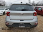 ✅ 2022 Hyundai Venue SEL • VIN: KMHRC8A32NU166411 • Lot: 44346575. Listed on Copart with 33,022 mi. Free auction sales archive from the USA and detailed vehicle history report at DreamBid. Image 6.