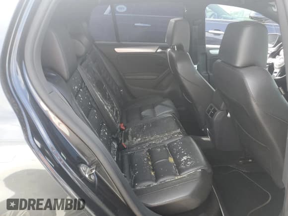 ✅ 2012 Volkswagen Golf R • VIN: WVWPF7AJ4CW301210 • Лот: 75675764. Опубликован ранее на Copart с пробегом 56 269 миль. Бесплатный доступ к архиву аукционных продаж из США и подробный отчёт об истории автомобиля на DreamBid. Изображение 10.