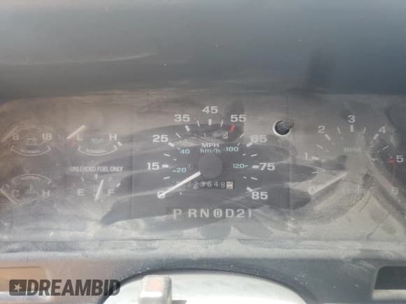 ✅ 1994 Ford Explorer Eddie Bauer • VIN: 1FMDU34X2RUD14846 • Lot: 69321834. Listed on Copart with 223,648 mi. Free auction sales archive from the USA and detailed vehicle history report at DreamBid. Image 9.