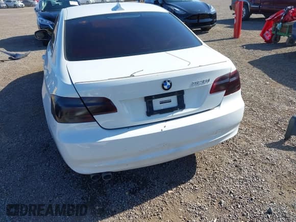 ✅ 2011 BMW 3 Series 328i • VIN: WBAKE3C55BE557511 • Лот: 42276665. Опубликован ранее на IAAI с пробегом Не указан. Бесплатный доступ к архиву аукционных продаж из США и подробный отчёт об истории автомобиля на DreamBid. Изображение 6.