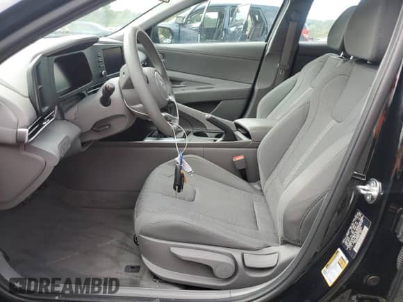 2024 Hyundai Elantra SE with VIN KMHLL4DG5RU829022, listed as a Copart auction lot 81814925 with 16,585 mi miles and Salvage title. Bid and sale history available at DreamBid. Image 7.