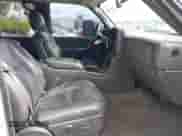 2006 Chevrolet Silverado 3500 SRW Wrk Trk с VIN 1GCHK33D06F229202, выставлен на аукционе IAAI как лот 42117898 с пробегом 216 781 миль миль и . История ставок и продаж доступна на DreamBid. Изображение 5.