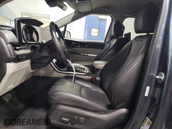 ✅ 2022 Kia Carnival SX • VIN: KNDNE5H31N6148990 • Lot: 68169305. Listed on Copart with 72,597 mi. Free auction sales archive from the USA and detailed vehicle history report at DreamBid. Image 7.