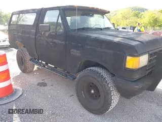 ✅ 1990 Ford F-150 • VIN: 2FTEF14Y5LCB11716 • Lot: 42169555. Wystawiony na IAAI z przebiegiem 14 365 mil. Bezpłatny archiwum sprzedaży aukcyjnych z USA i szczegółowy raport historii pojazdu na DreamBid. Zdjęcie 1.