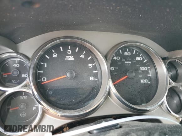 ✅ 2014 Chevrolet Silverado 2500HD LT • VIN: 1GC1KXCG2EF140829 • Лот: 54219795. Опубликован ранее на Copart с пробегом Не указан. Бесплатный доступ к архиву аукционных продаж из США и подробный отчёт об истории автомобиля на DreamBid. Изображение 9.