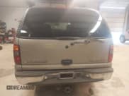 ✅ 2000 Chevrolet Suburban LS • VIN: 3GNFK16T6YG120637 • Лот: 42834475. Опубликован ранее на IAAI с пробегом 163 185 миль. Бесплатный доступ к архиву аукционных продаж из США и подробный отчёт об истории автомобиля на DreamBid. Изображение 16.