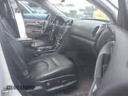 ✅ 2016 Buick Enclave Premium • VIN: 5GAKVCKD5GJ268236 • Lot: 42828520. Wystawiony na IAAI z przebiegiem 104 558 mil. Bezpłatny archiwum sprzedaży aukcyjnych z USA i szczegółowy raport historii pojazdu na DreamBid. Zdjęcie 5.