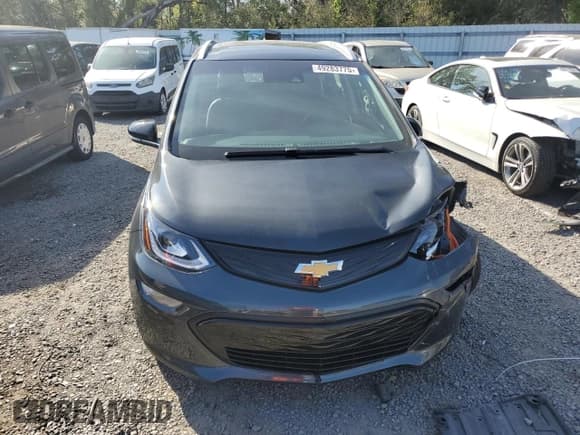 ✅ 2020 Chevrolet Bolt EV Premier • VIN: 1G1FZ6S01L4131573 • Lot: 49283775. Wystawiony na Copart z przebiegiem 63 216 mil. Bezpłatny archiwum sprzedaży aukcyjnych z USA i szczegółowy raport historii pojazdu na DreamBid. Zdjęcie 5.