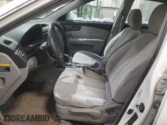✅ 2006 Kia Optima LX • VIN: KNAGE123465048543 • Lot: 44724475. Listed on Copart with 225,227 mi. Free auction sales archive from the USA and detailed vehicle history report at DreamBid. Image 7.