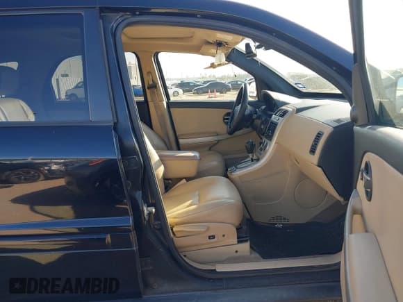 ✅ 2005 Chevrolet Equinox LT • VIN: 2CNDL73FX56119542 • Lot: 43664171. Wystawiony na IAAI z przebiegiem 213 535 mil. Bezpłatny archiwum sprzedaży aukcyjnych z USA i szczegółowy raport historii pojazdu na DreamBid. Zdjęcie 8.