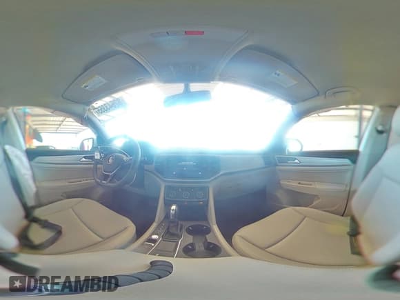 ✅ 2018 Volkswagen Atlas SE • VIN: 1V2CP2CA2JC600736 • Lot: 82643355. Wystawiony na Copart z przebiegiem 24 391 mil. Bezpłatny archiwum sprzedaży aukcyjnych z USA i szczegółowy raport historii pojazdu na DreamBid. Zdjęcie 15.