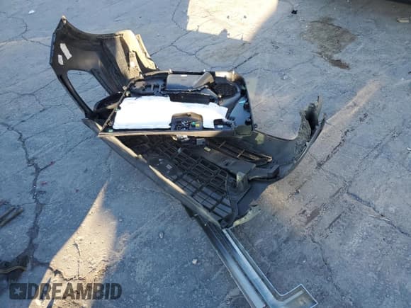 ✅ 2022 Hyundai Venue SE • VIN: KMHRB8A33NU153525 • Lot: 82780024. Listed on Copart with 92,146 mi. Free auction sales archive from the USA and detailed vehicle history report at DreamBid. Image 12.