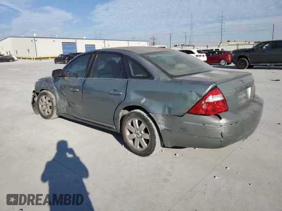 ✅ 2006 Ford Five Hundred SE • VIN: 1FAFP231X6G178607 • Lot: 82484495. Wystawiony na Copart z przebiegiem 203 203 mil. Bezpłatny archiwum sprzedaży aukcyjnych z USA i szczegółowy raport historii pojazdu na DreamBid. Zdjęcie 2.
