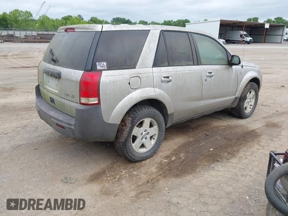 ✅ 2004 Saturn VUE V6 • VIN: 5GZCZ63474S894592 • Lot: 42531230. Wystawiony na IAAI z przebiegiem 173 306 mil. Bezpłatny archiwum sprzedaży aukcyjnych z USA i szczegółowy raport historii pojazdu na DreamBid. Zdjęcie 4.