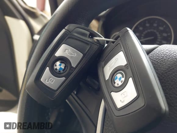 ✅ 2014 BMW 3 Series 328d • VIN: WBA3D3C55EF099345 • Лот: 43224041. Опубликован ранее на IAAI с пробегом 175 094 миль. Бесплатный доступ к архиву аукционных продаж из США и подробный отчёт об истории автомобиля на DreamBid. Изображение 11.