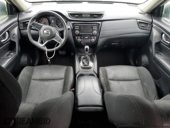 ✅ 2017 Nissan Rogue SV • VIN: KNMAT2MT5HP503697 • Lot: 84428005. Wystawiony na Copart z przebiegiem 147 049 mil. Bezpłatny archiwum sprzedaży aukcyjnych z USA i szczegółowy raport historii pojazdu na DreamBid. Zdjęcie 8.