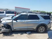 ✅ 2023 Ford Explorer XLT • VIN: 1FMSK7DH0PGA57226 • Lot: 42004666. Wystawiony na IAAI z przebiegiem 31 886 mil. Bezpłatny archiwum sprzedaży aukcyjnych z USA i szczegółowy raport historii pojazdu na DreamBid. Zdjęcie 15.