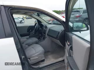 ✅ 2004 Saturn VUE V6 • VIN: 5GZCZ53434S818300 • Lot: 42416148. Wystawiony na IAAI z przebiegiem 188 434 mil. Bezpłatny archiwum sprzedaży aukcyjnych z USA i szczegółowy raport historii pojazdu na DreamBid. Zdjęcie 5.