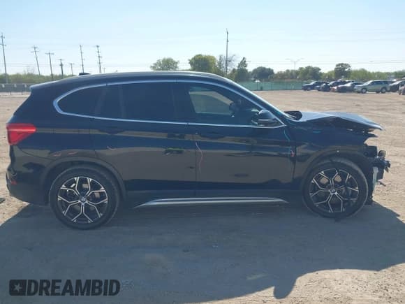 ✅ 2020 BMW X1 xDrive28i • VIN: WBXJG9C08L5P71820 • Lot: 43431393. Wystawiony na IAAI z przebiegiem 59 456 mil. Bezpłatny archiwum sprzedaży aukcyjnych z USA i szczegółowy raport historii pojazdu na DreamBid. Zdjęcie 14.