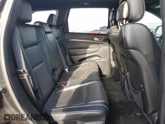 ✅ 2015 Jeep Grand Cherokee Overland • VIN: 1C4RJFCM6FC675588 • Lot: 50646835. Listed on Copart with 114,384 mi. Free auction sales archive from the USA and detailed vehicle history report at DreamBid. Image 11.