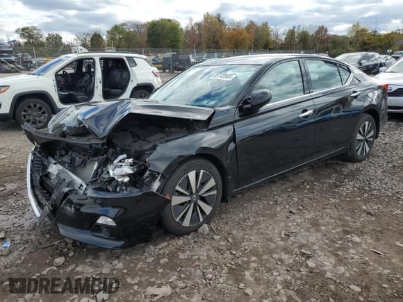 ✅ 2020 Nissan Altima SV • VIN: 1N4BL4DV1LC247081 • Lot: 89702085. Listed on Copart with 52,195 mi. Free auction sales archive from the USA and detailed vehicle history report at DreamBid. Image 1.