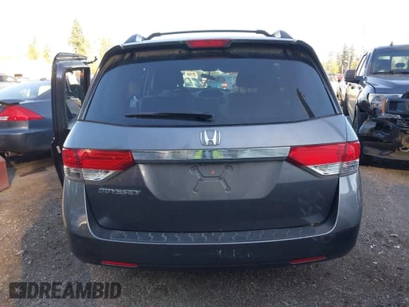 ✅ 2015 Honda Odyssey EX • VIN: 5FNRL5H41FB117700 • Лот: 43449175. Опубликован ранее на IAAI с пробегом Не указан. Бесплатный доступ к архиву аукционных продаж из США и подробный отчёт об истории автомобиля на DreamBid. Изображение 17.