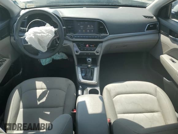 ✅ 2017 Hyundai Elantra SE • VIN: KMHD84LF0HU381222 • Lot: 71366305. Listed on Copart with 98,113 mi. Free auction sales archive from the USA and detailed vehicle history report at DreamBid. Image 8.