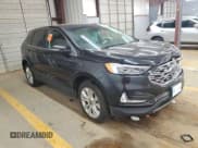 ✅ 2022 Ford Edge Titanium • VIN: 2FMPK4K93NBA54812 • Lot: 90880715. Wystawiony na Copart z przebiegiem 97 062 mil. Bezpłatny archiwum sprzedaży aukcyjnych z USA i szczegółowy raport historii pojazdu na DreamBid. Zdjęcie 4.
