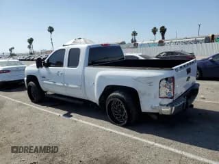 ✅ 2010 Chevrolet Silverado 1500 LT • VIN: 1GCSCSE02AZ206650 • Lot: 60260754. Listed on Copart with 204,632 mi. Free auction sales archive from the USA and detailed vehicle history report at DreamBid. Image 2.