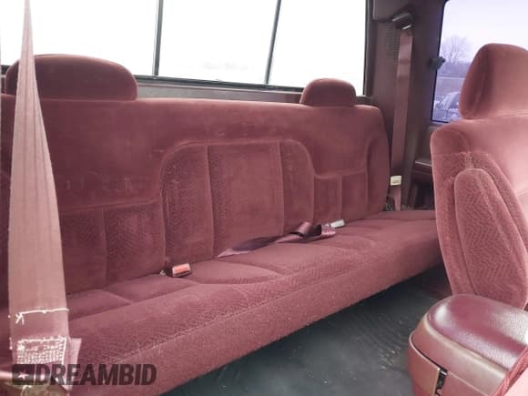 ✅ 1996 Chevrolet Silverado 1500 • VIN: 1GCEK19RXTE153676 • Лот: 43746858. Опубликован ранее на IAAI с пробегом 307 761 миль. Бесплатный доступ к архиву аукционных продаж из США и подробный отчёт об истории автомобиля на DreamBid. Изображение 8.