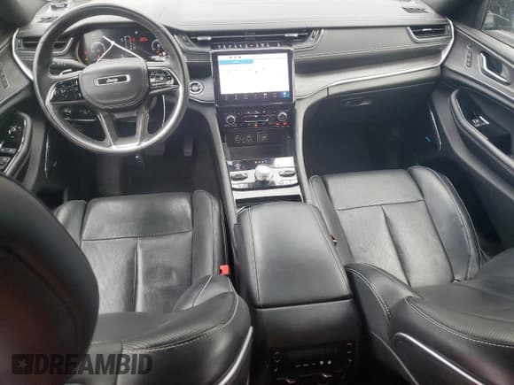 ✅ 2022 Jeep Grand Cherokee Overland • VIN: 1C4RJHDG5N8551768 • Lot: 87072205. Wystawiony na Copart z przebiegiem 42 698 mil. Bezpłatny archiwum sprzedaży aukcyjnych z USA i szczegółowy raport historii pojazdu na DreamBid. Zdjęcie 8.