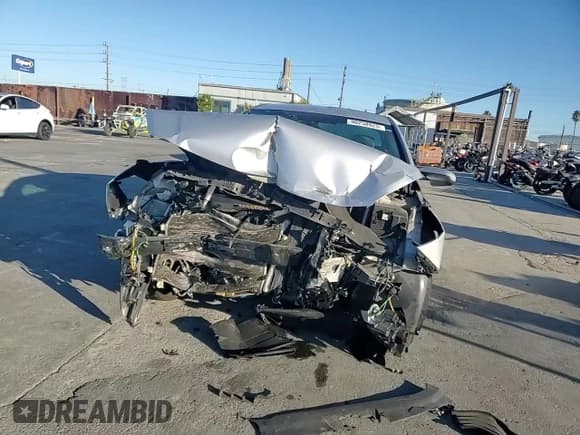 ✅ 2016 Hyundai Sonata 2.4L • VIN: 5NPE24AF6GH408428 • Лот: 90258925. Опубликован ранее на Copart с пробегом 174 691 миль. Бесплатный доступ к архиву аукционных продаж из США и подробный отчёт об истории автомобиля на DreamBid. Изображение 13.