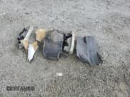 ✅ 2002 Saturn SL • VIN: 1G8ZK52702Z264191 • Лот: 70042825. Опубликован ранее на Copart с пробегом 118 826 миль. Бесплатный доступ к архиву аукционных продаж из США и подробный отчёт об истории автомобиля на DreamBid. Изображение 12.