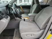 ✅ 2008 Toyota Highlander • VIN: JTEEW41AX82017516 • Lot: 65220045. Listed on Copart with 221,548 mi. Free auction sales archive from the USA and detailed vehicle history report at DreamBid. Image 7.