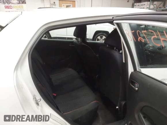 ✅ 2013 Mazda 2 Touring • VIN: JM1DE1LZ2D0157831 • Lot: 43457278. Wystawiony na IAAI z przebiegiem 189 111 mil. Bezpłatny archiwum sprzedaży aukcyjnych z USA i szczegółowy raport historii pojazdu na DreamBid. Zdjęcie 8.