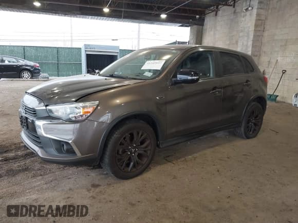 ✅ 2017 Mitsubishi Outlander ES • VIN: JA4AP3AU9HZ066583 • Lot: 41249937. Listed on IAAI with 91,395 mi. Free auction sales archive from the USA and detailed vehicle history report at DreamBid. Image 2.
