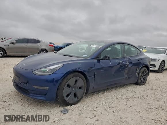 ✅ 2023 Tesla Model 3 Long Range • VIN: 5YJ3E1EB0PF392388 • Lot: 94178355. Wystawiony na Copart z przebiegiem 45 303 mil. Bezpłatny archiwum sprzedaży aukcyjnych z USA i szczegółowy raport historii pojazdu na DreamBid. Zdjęcie 1.