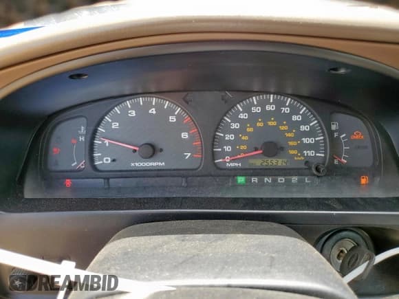 ✅ 2001 Toyota 4Runner SR5 • VIN: JT3GN86R610189151 • Lot: 60478445. Wystawiony na Copart z przebiegiem 255 314 mil. Bezpłatny archiwum sprzedaży aukcyjnych z USA i szczegółowy raport historii pojazdu na DreamBid. Zdjęcie 9.