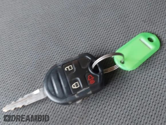 ✅ 2014 Ford F-150 XL • VIN: 1FTFX1ET2EKF80944 • Lot: 42424484. Wystawiony na IAAI z przebiegiem 317 758 mil. Bezpłatny archiwum sprzedaży aukcyjnych z USA i szczegółowy raport historii pojazdu na DreamBid. Zdjęcie 11.